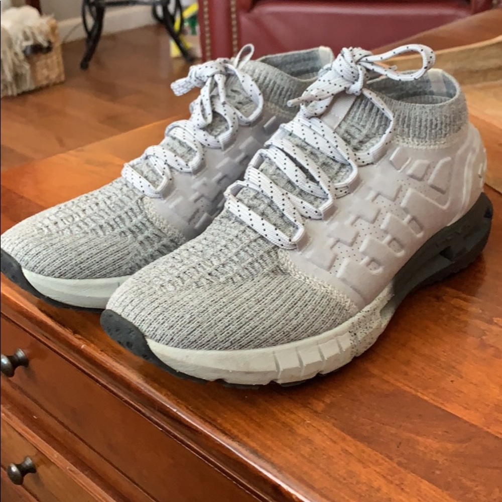 Women’s under armour hovr shoes
